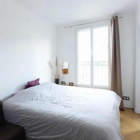 Apartament Spacious Close To Quais De Seine Paryż
